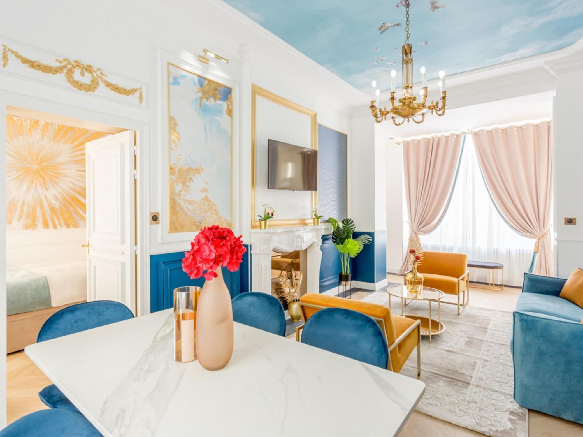 Merveil - Luxury -champs Elysees-haussmann I Paris